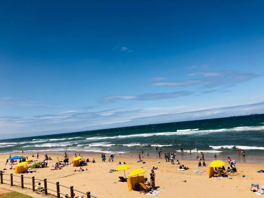 Umhlanga Stunning Sea Facing Apartment Durban Exterior photo